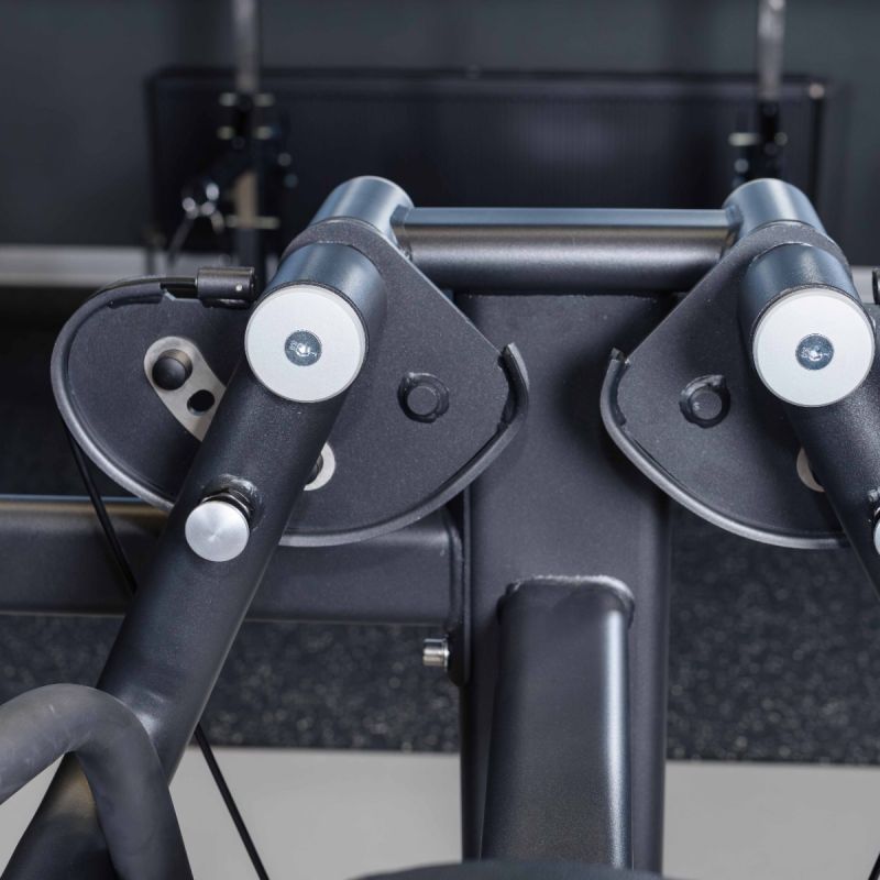 E7005 Дельт-машина. Стек 110 кг