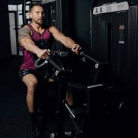 E7034 Гребная тяга с упором на грудь. Стек 110 кг
